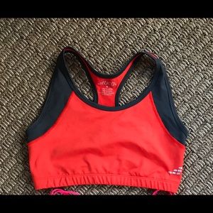 Sports bra Size M